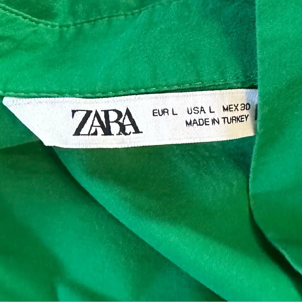 GREEN LONG SLEEVE BUTTON DOWN SHIRT - Picture 4 of 4